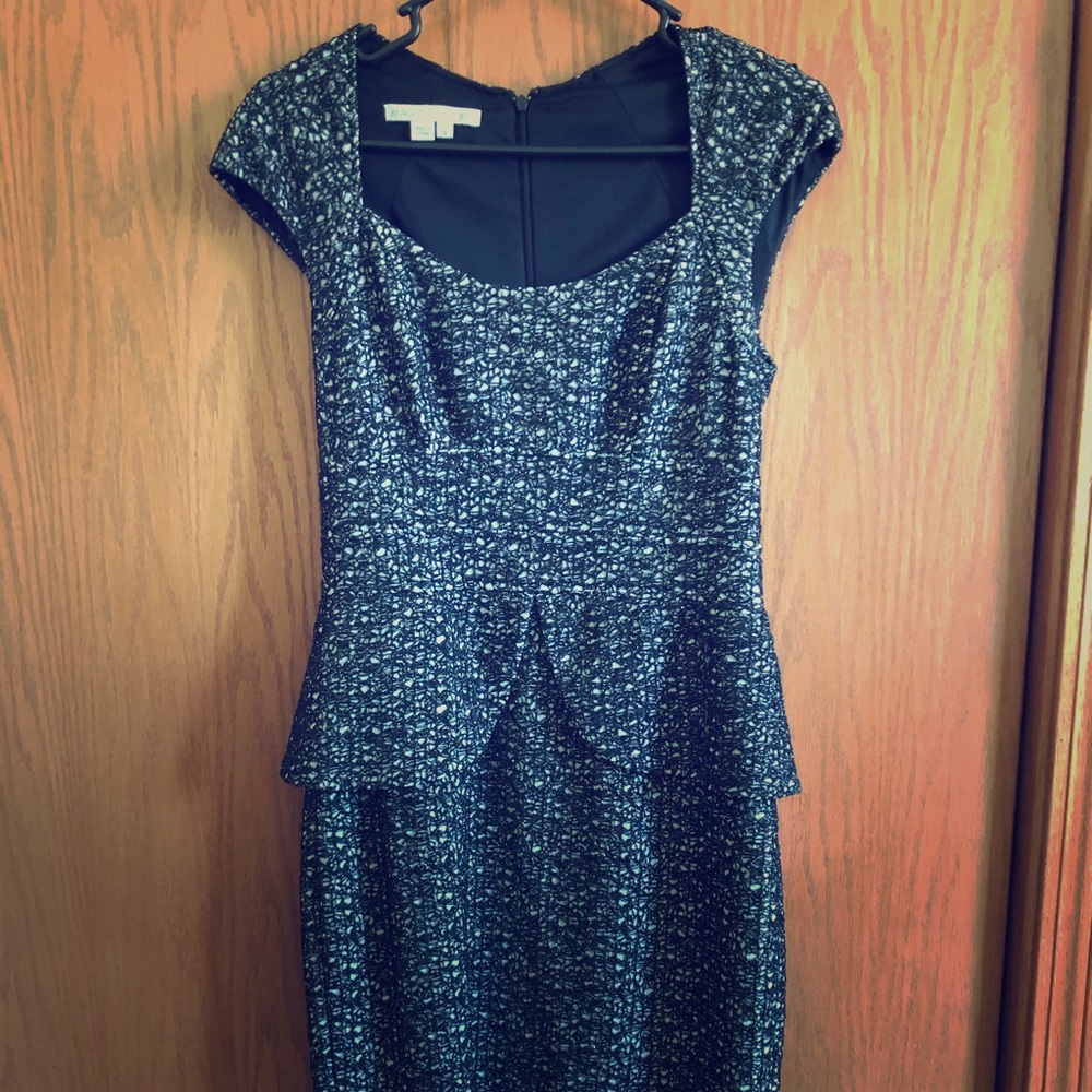 Capsleeve peplum dress